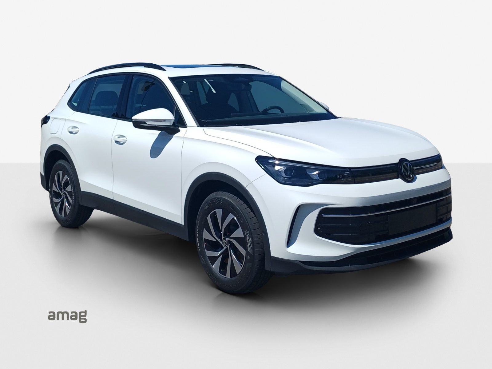 VW Tiguan Life, Diesel, New car, Automatic - 6
