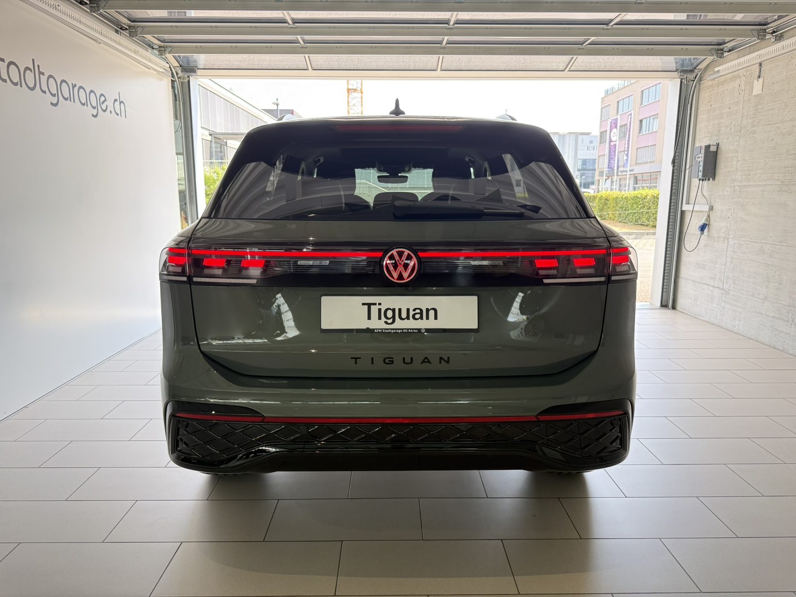 VW Tiguan R-Line Plus, Benzin, Neuwagen, Automatik - 5