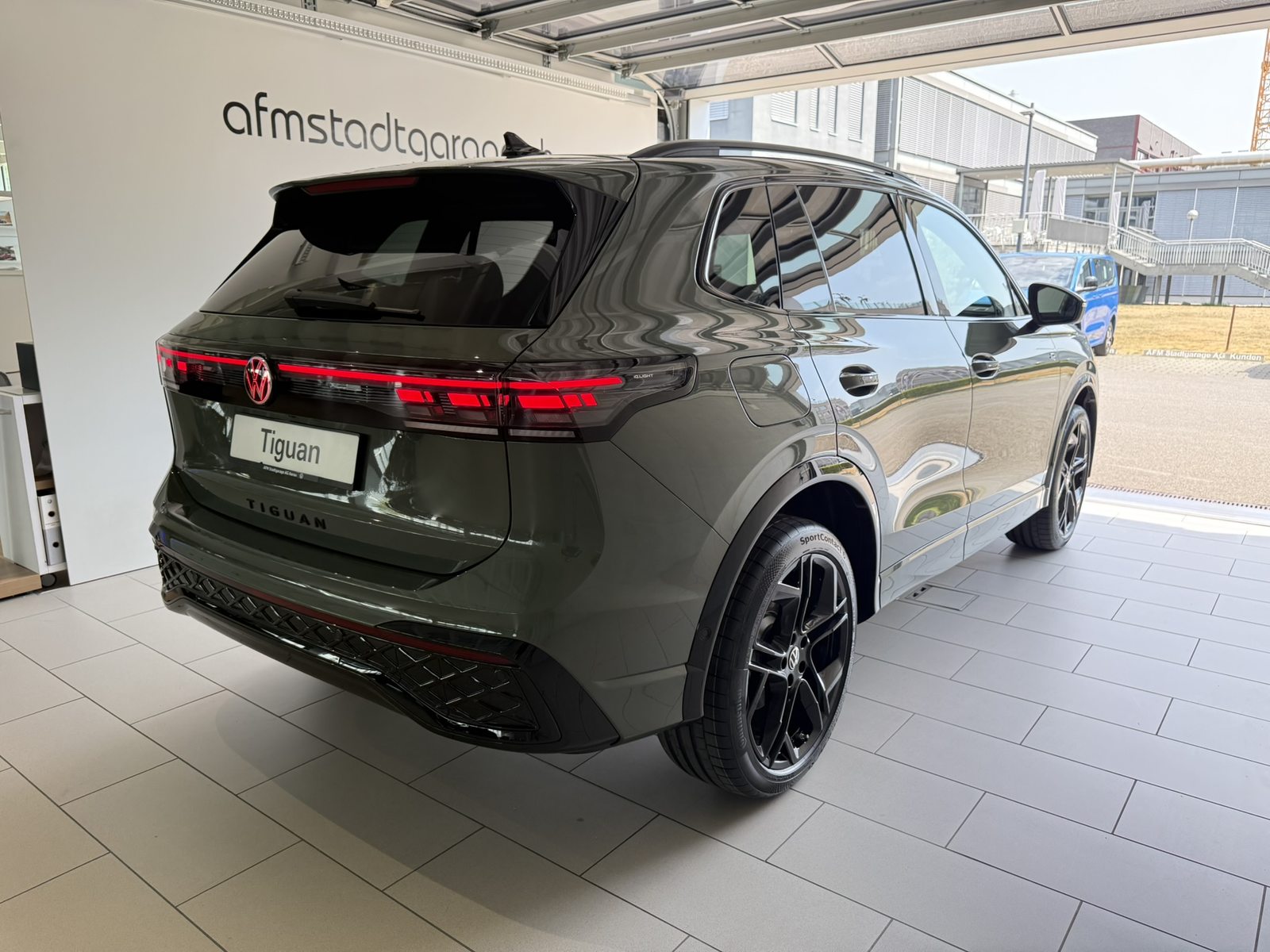 VW Tiguan R-Line Plus, Benzin, Neuwagen, Automatik - 6