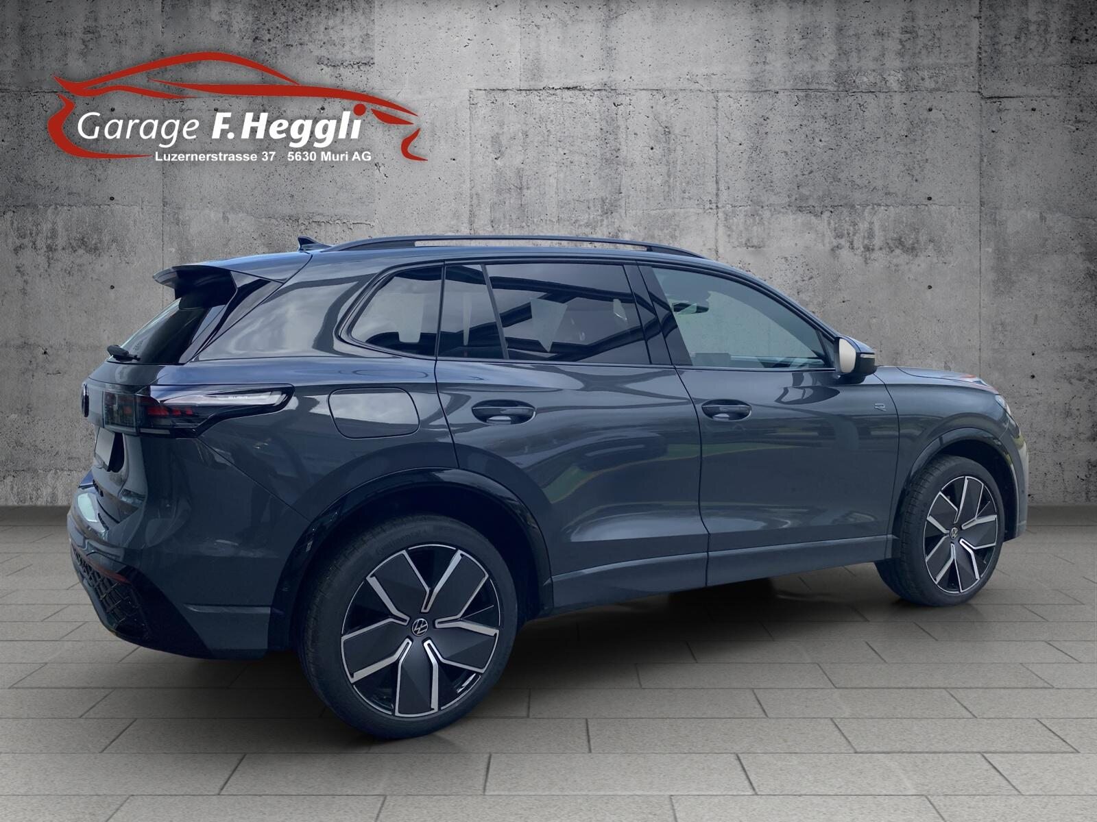 VW Tiguan 2.0 TSI R-Line DSG 4motion, Benzina, Auto nuove, Automatico - 3