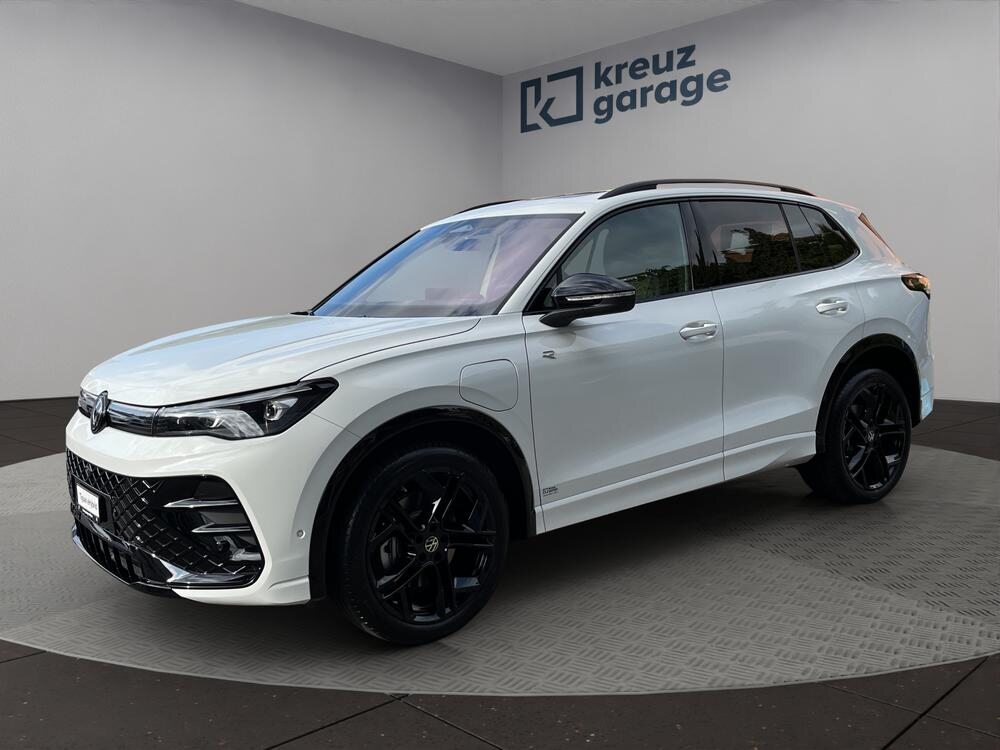 VW Tiguan R-Line UNITED, Full-Hybrid Petrol/Electric, New car, Automatic - 5