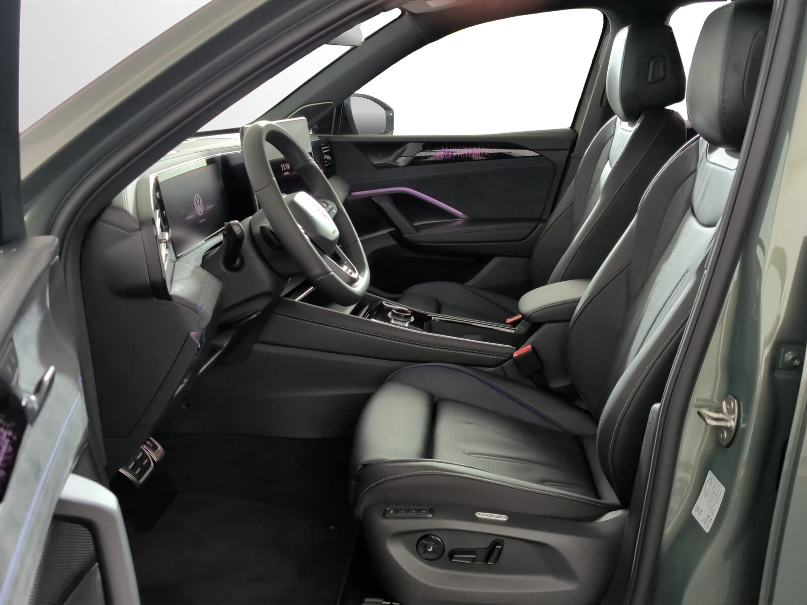 VW Tiguan R-Line UNITED, Benzina, Auto nuove, Automatico - 6