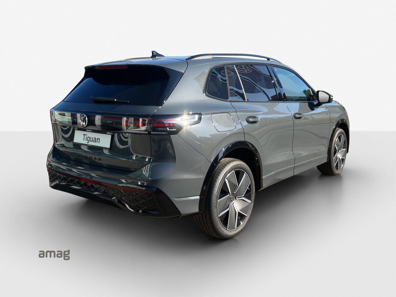VW Tiguan R-Line UNITED, Diesel, Neuwagen, Automatik - 5