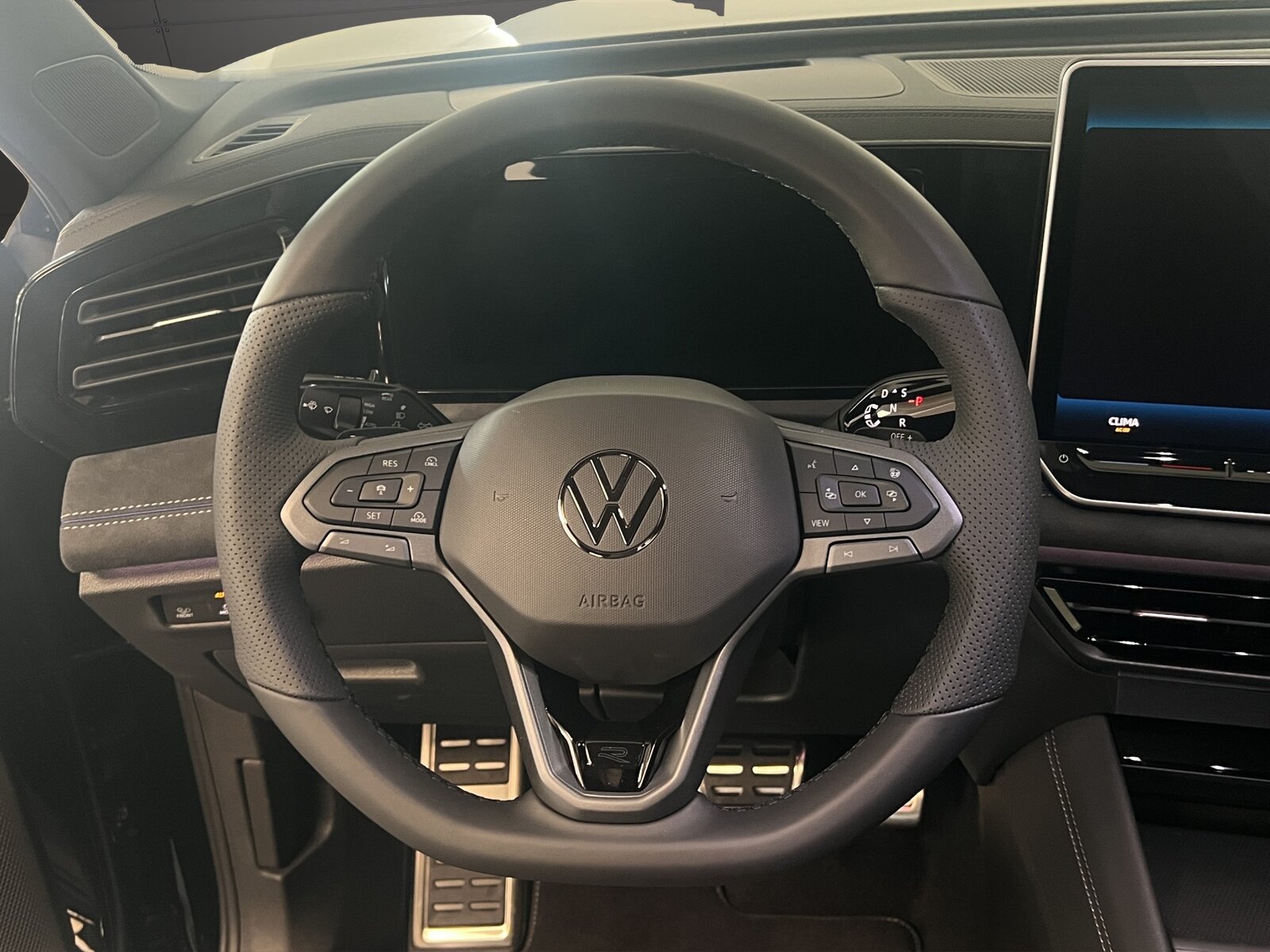 VW Tiguan 2.0 TSI DSG R-Line 4Motion, Essence, Voiture nouvelle, Automatique - 7