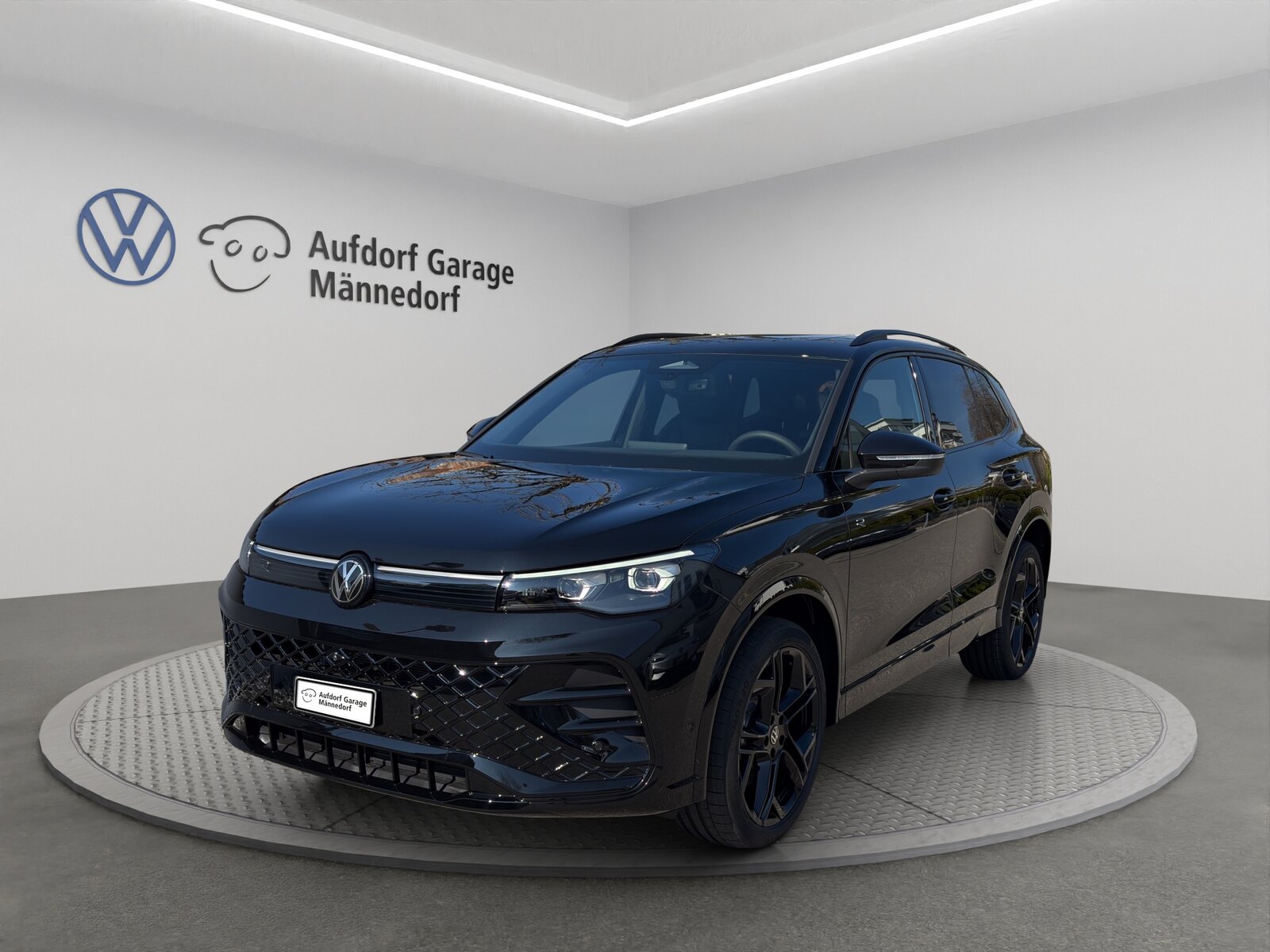 VW Tiguan 2.0 TSI DSG R-Line 4Motion