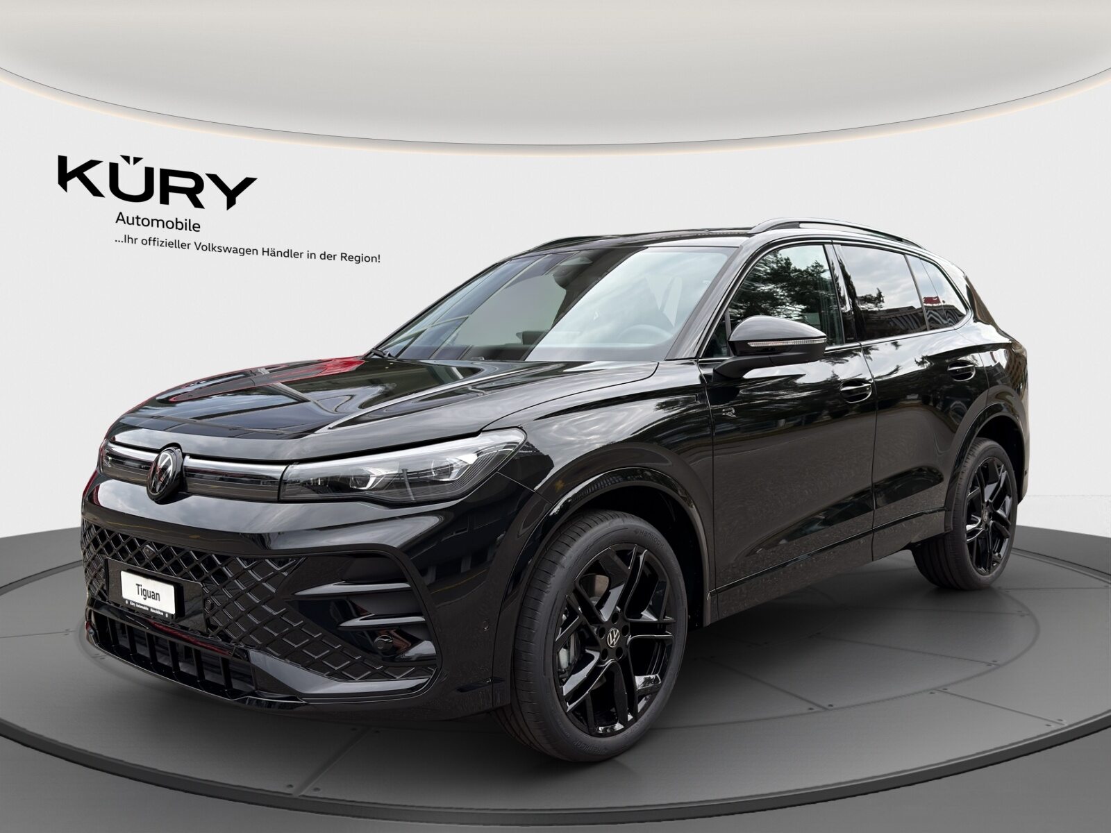 VW Tiguan R-Line