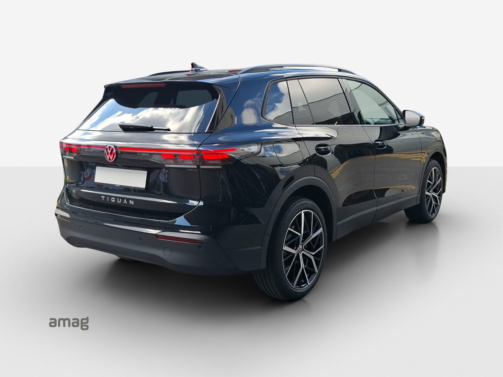 VW Tiguan Life UNITED, Essence, Voiture nouvelle, Automatique - 5