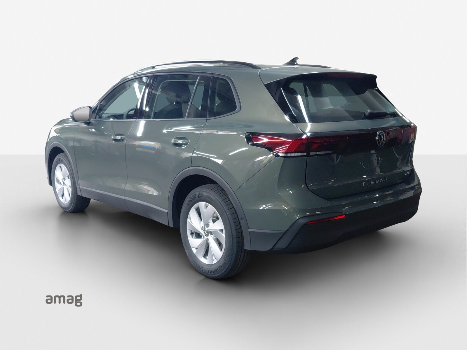 VW Tiguan Trend, Petrol, New car, Automatic - 3
