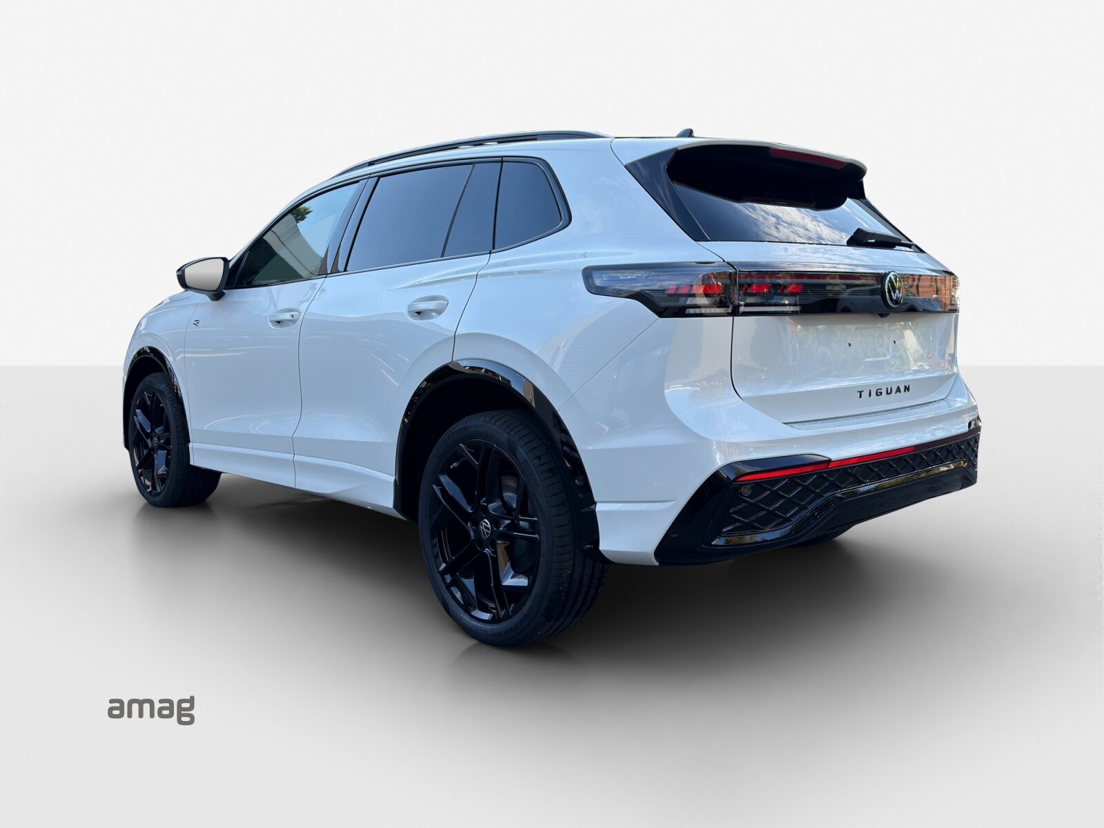 VW Tiguan R-Line UNITED, Diesel, Voiture nouvelle, Automatique - 3