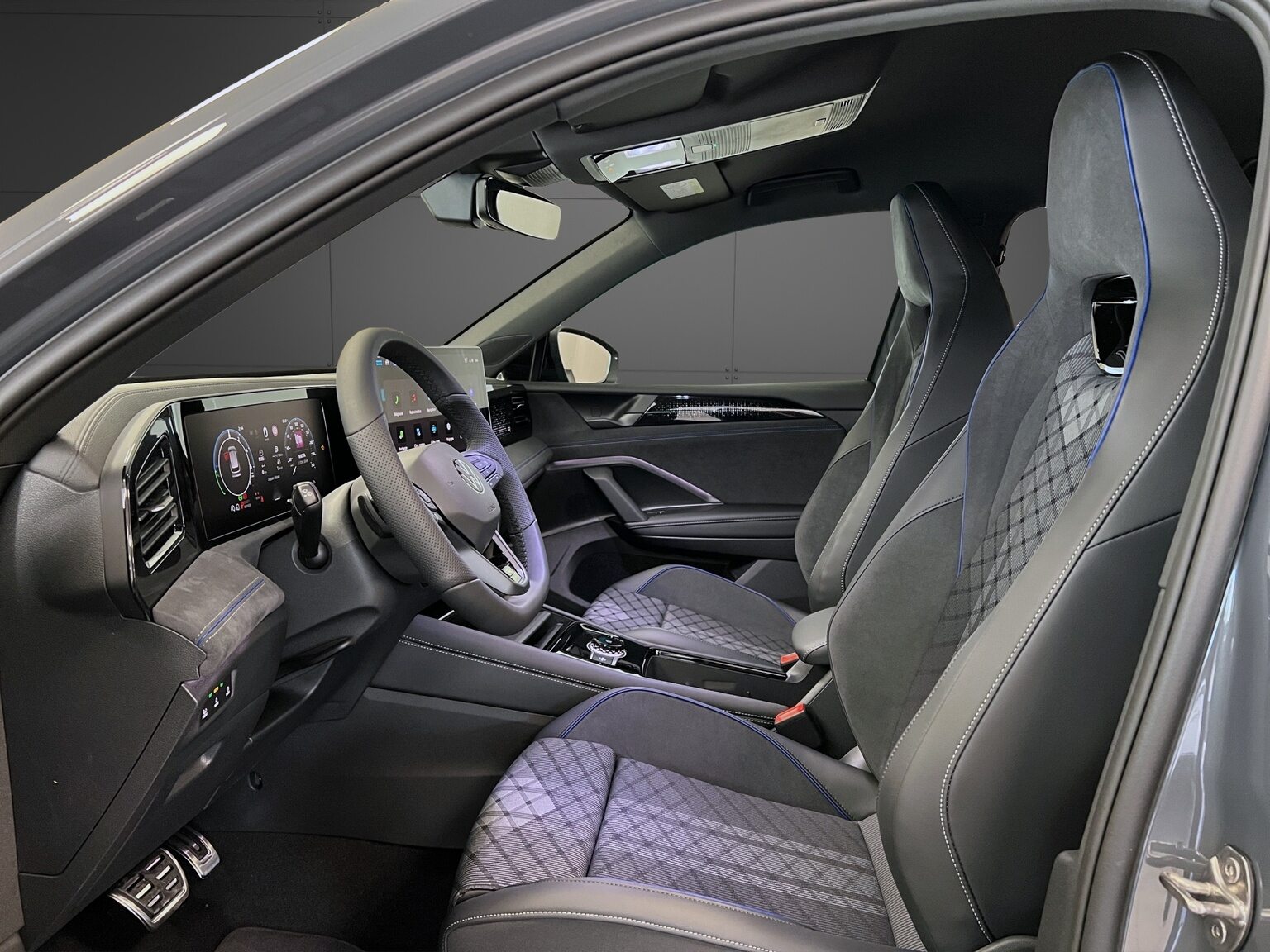 VW Tiguan R-Line, Hybride Integrale Benzina/Elettrica, Auto nuove, Automatico - 6