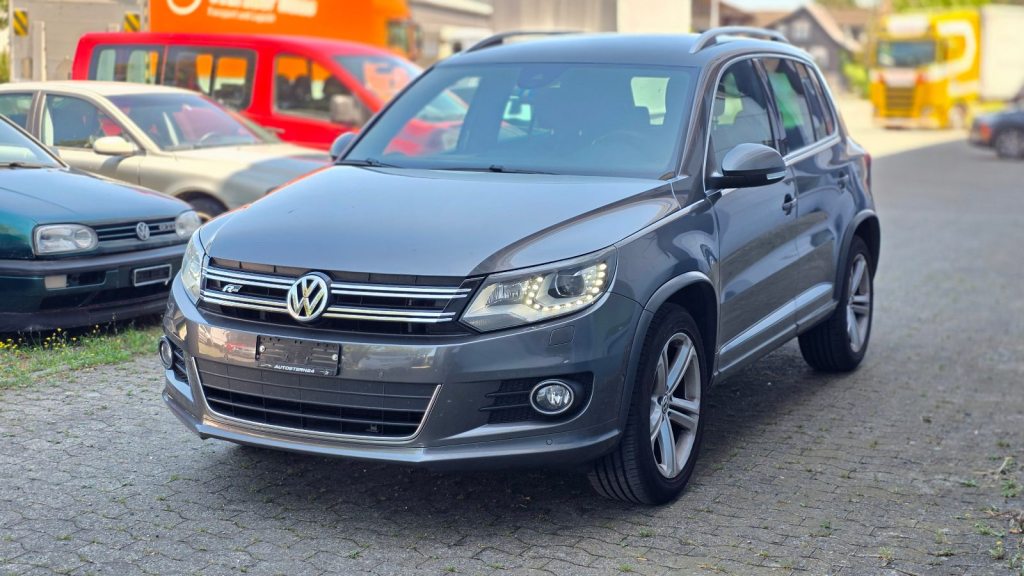VW TIGUAN 2.0 TDI BMT GTI Sport & St. DSG