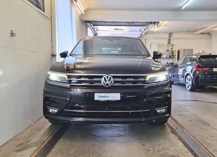 VW TIGUAN 2.0 TSI High DSG R-LINE, Petrol, Second hand / Used, Automatic - 4