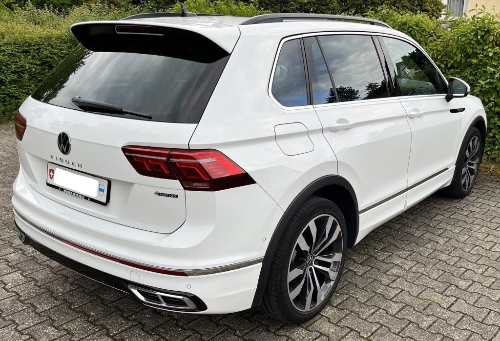 VW TIGUAN 2.0 TDI SCR R-Line DSG, Diesel, Occasion / Utilisé, Automatique - 2