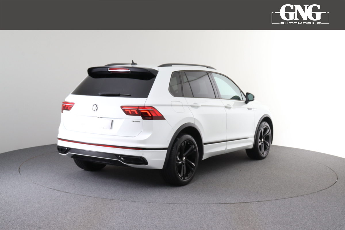 VW Tiguan R-Line, Petrol, Second hand / Used, Automatic - 4