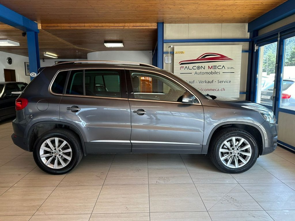 VW Tiguan 2.0 TSI 180 Sport & Style, Petrol, Second hand / Used, Manual - 7
