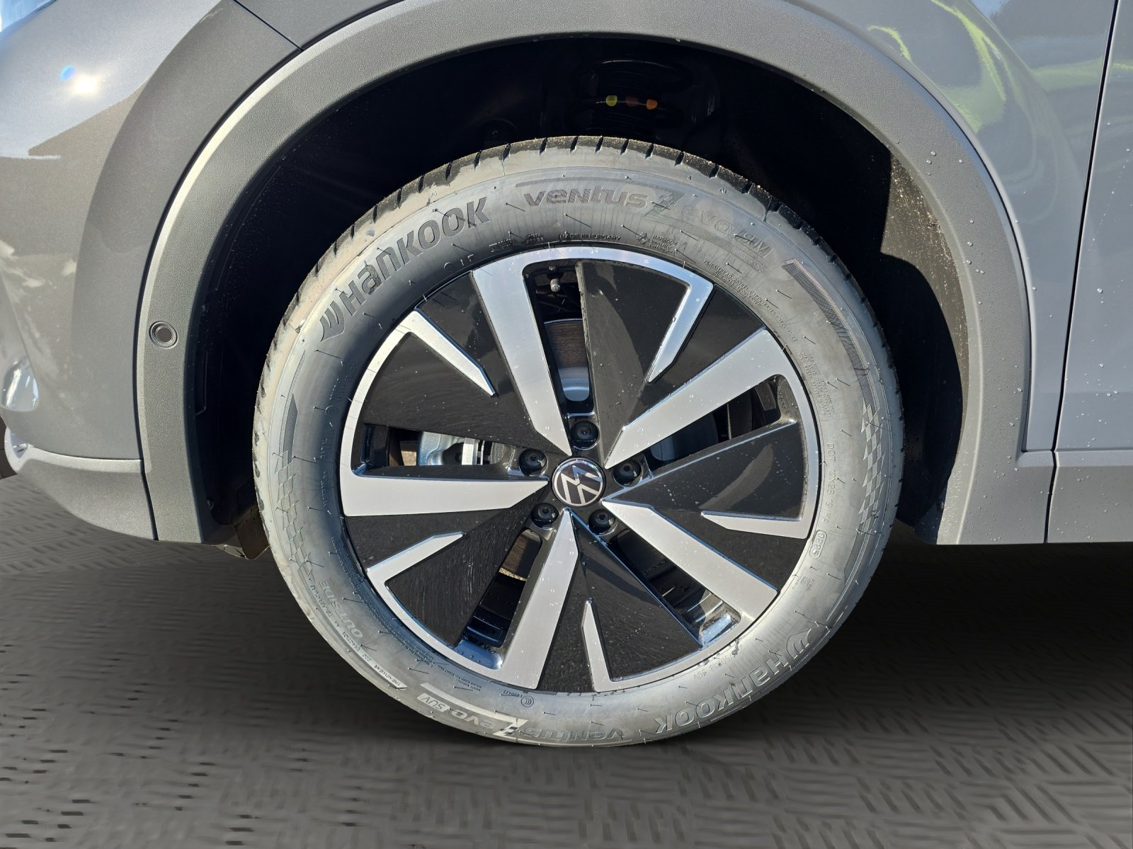 VW Tiguan 2.0 TSI DSG United 4Motion, Essence, Occasion / Utilisé, Automatique - 7