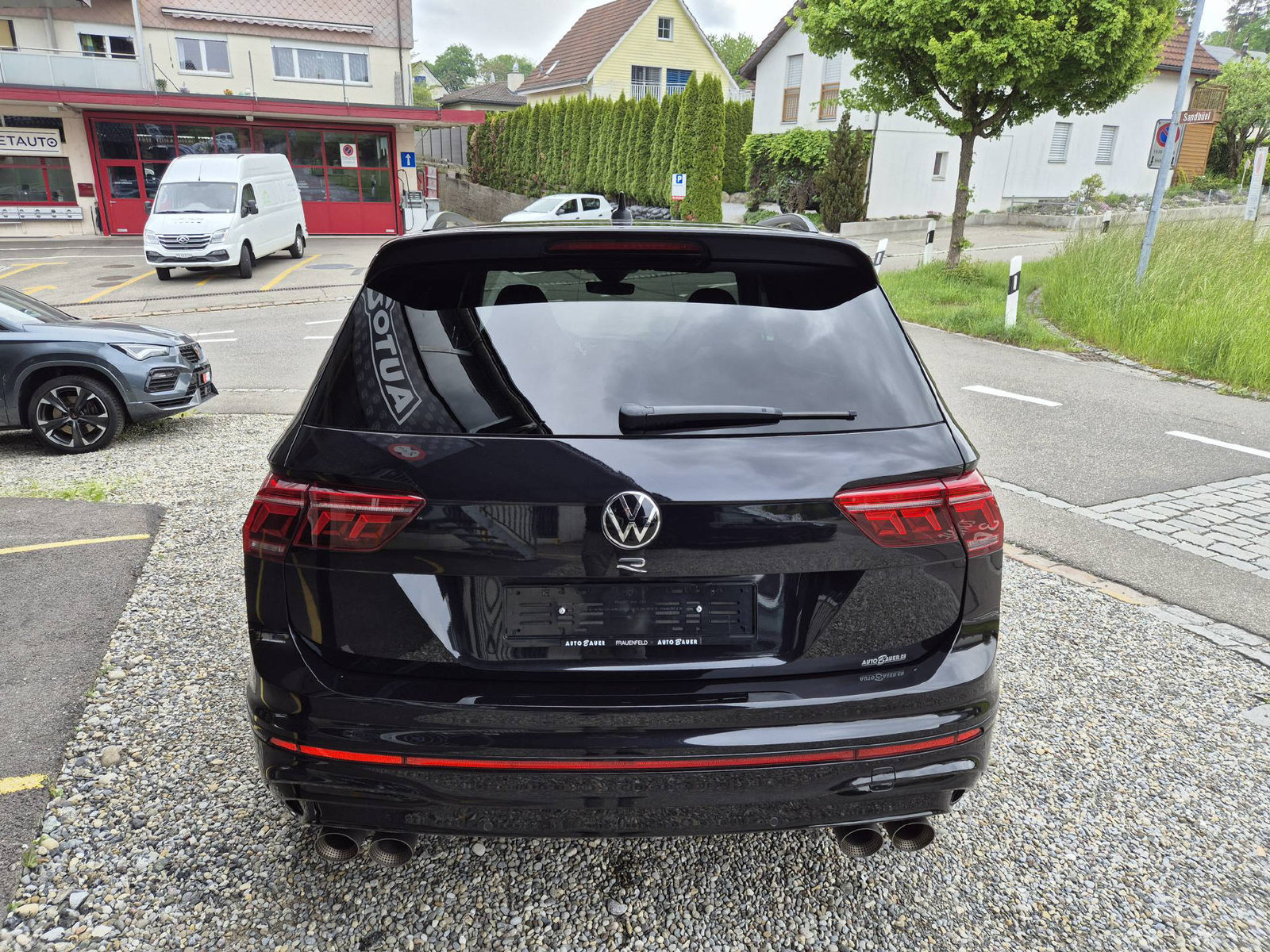VW Tiguan 2.0 TSI R 320 DSG Akrapovic, Benzina, Occasioni / Usate, Automatico - 7