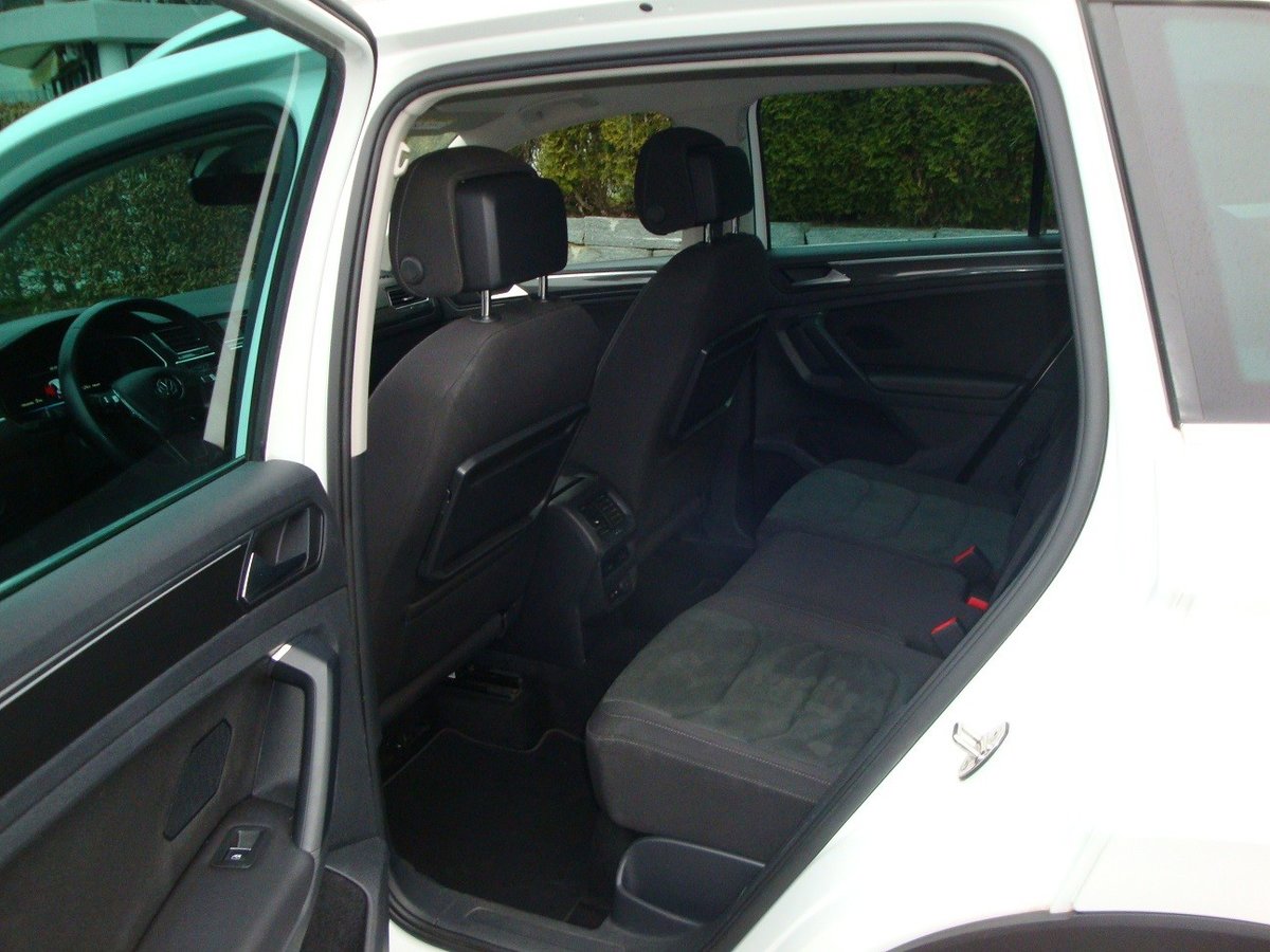 VW Tiguan 2.0 TDI SCR Highline 4Motion DSG, Diesel, Occasion / Gebraucht, Automatik - 6