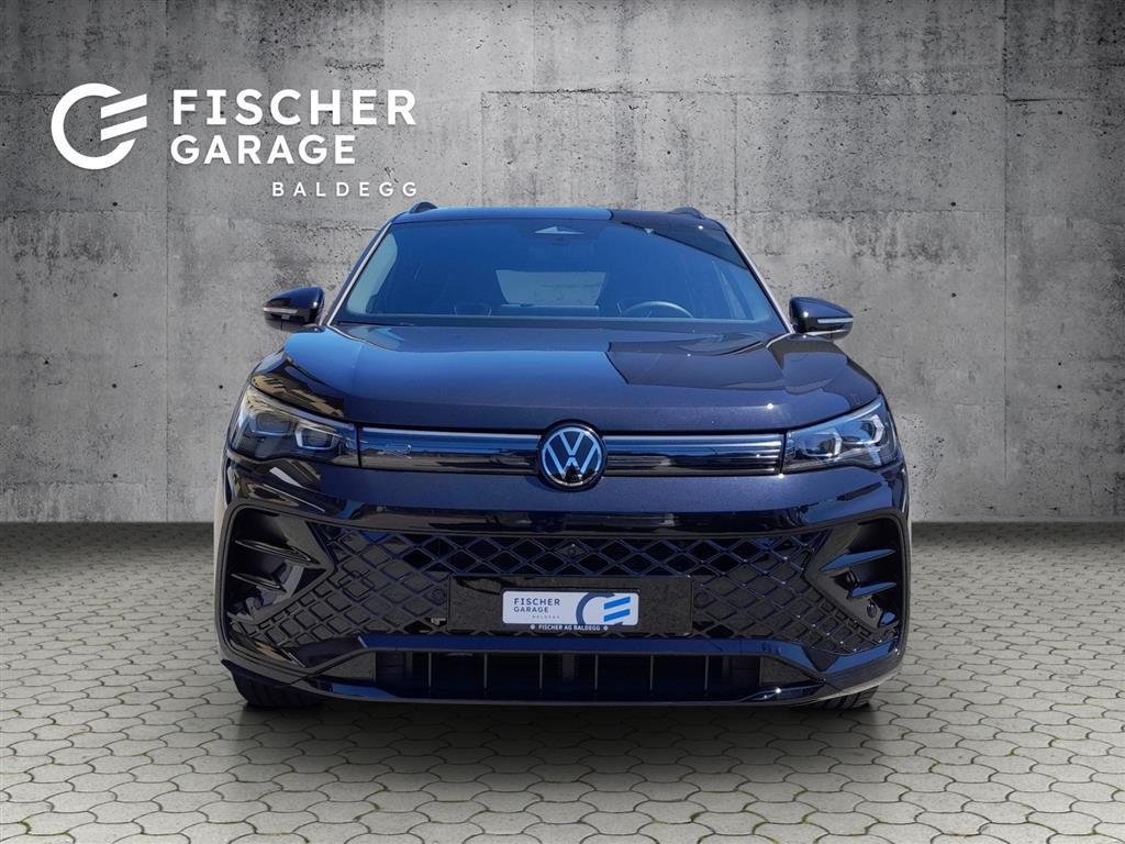 VW Tiguan R-Line, Voll-Hybrid Benzin/Elektro, Occasion / Gebraucht, Automatik - 3