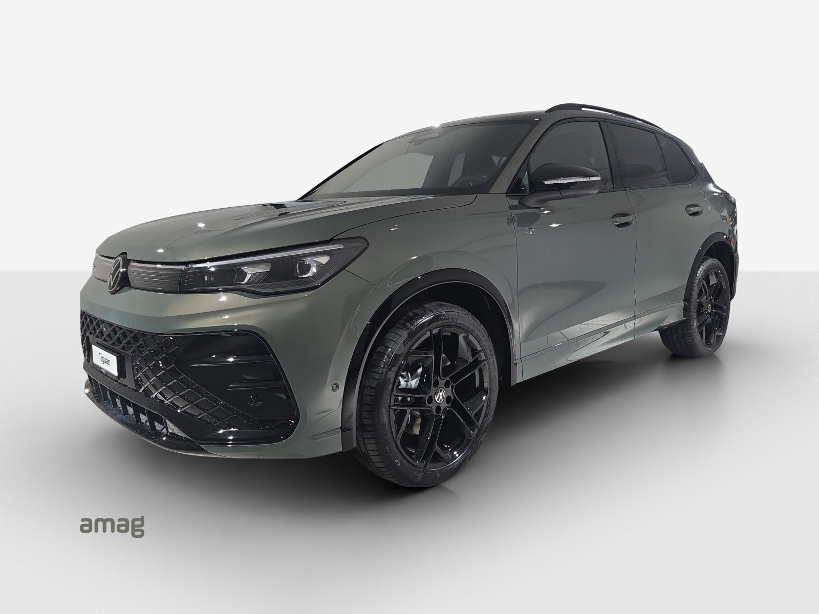 VW Tiguan R-Line