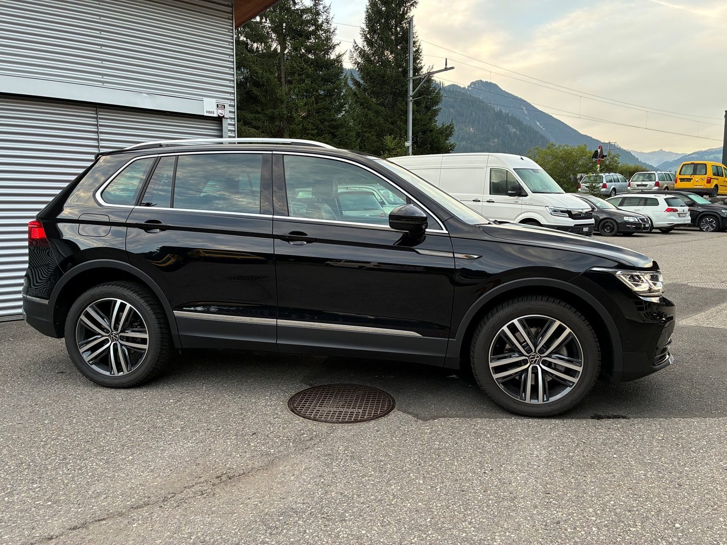 VW Tiguan Elegance, Diesel, Occasioni / Usate, Automatico - 5