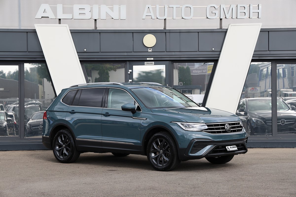 VW Tiguan Allspace 2.0TSI Life 4Motion DSG, Petrol, Second hand / Used, Automatic - 2