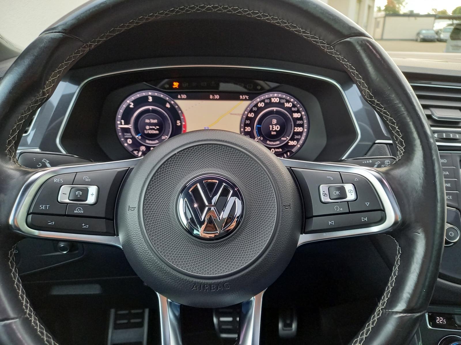 VW Tiguan 2.0 TDI SCR Highline DSG, Diesel, Second hand / Used, Automatic - 7