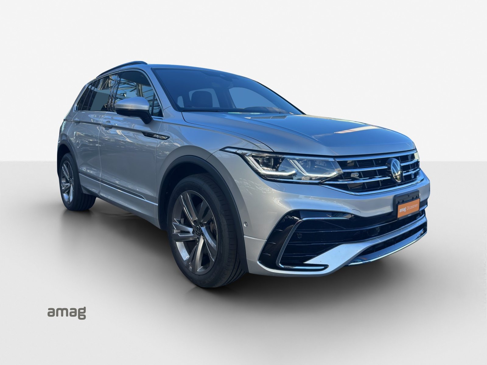 VW Tiguan R-Line, Benzina, Occasioni / Usate, Automatico - 6