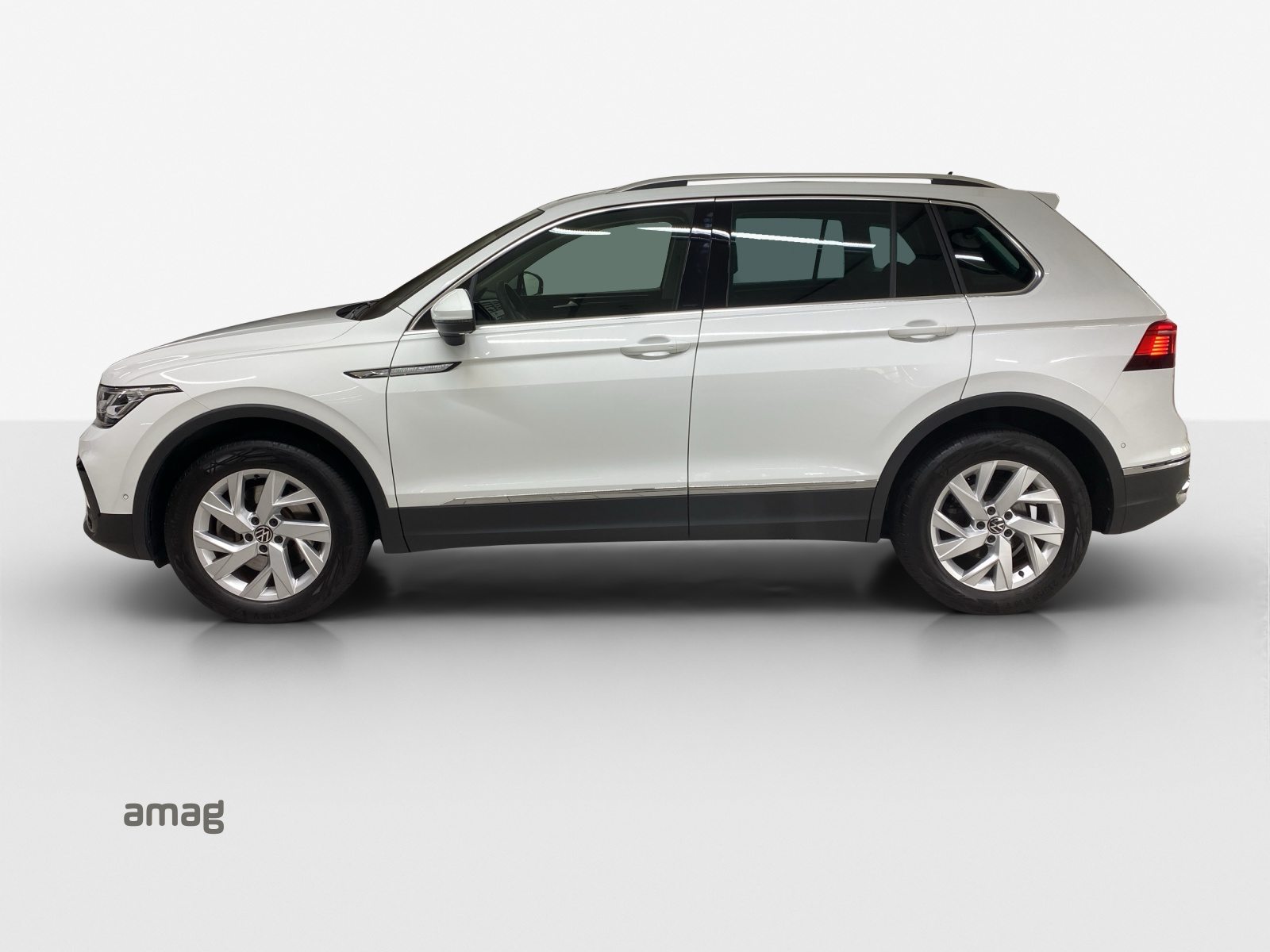 VW Tiguan Elegance, Diesel, Occasioni / Usate, Automatico - 2