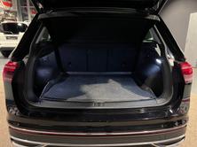VW Tiguan 2.0 TDI SCR Elegance 4Motion DSG, Diesel, Second hand / Used, Automatic - 5
