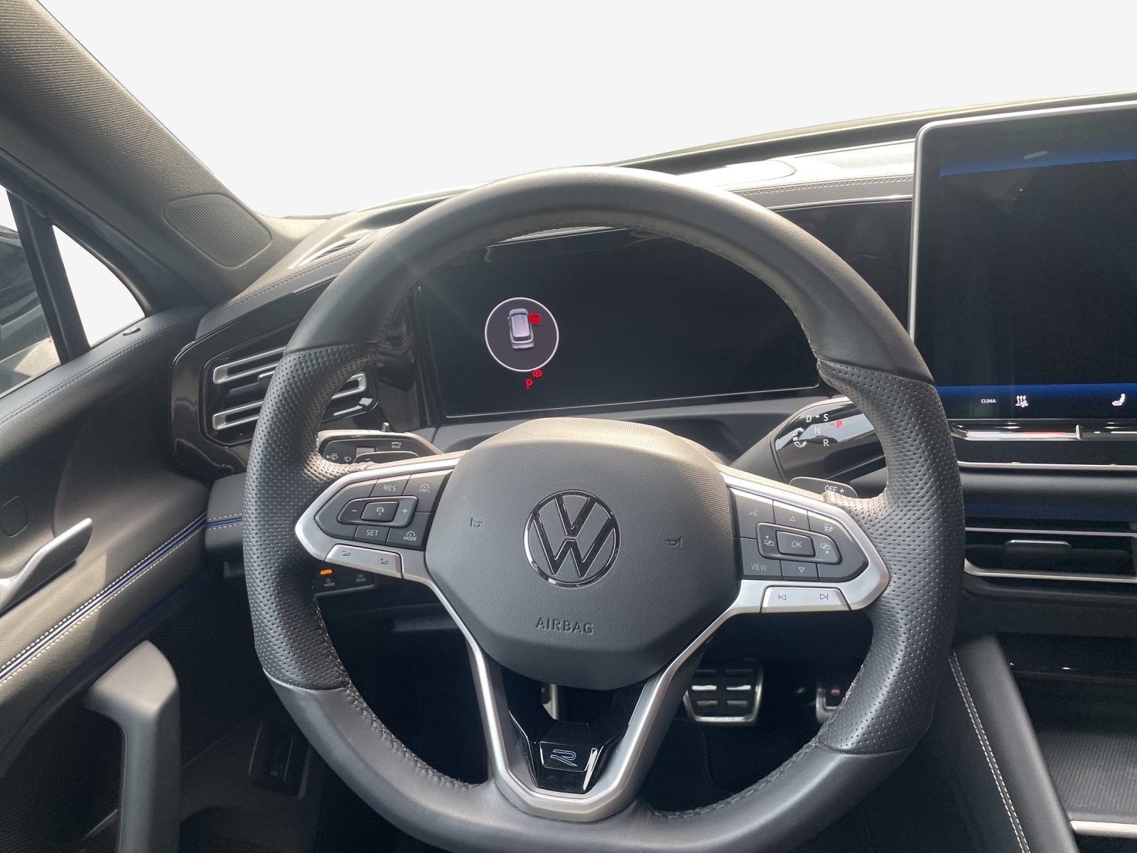 VW Tiguan R-Line UNITED, Diesel, Occasion / Utilisé, Automatique - 2