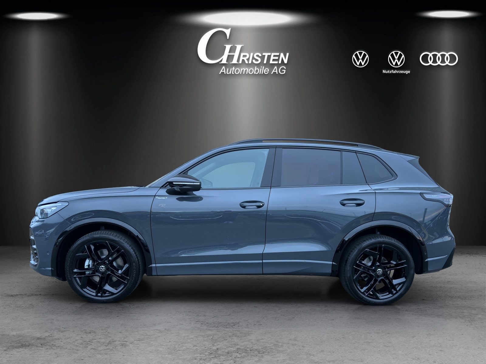 VW Tiguan R-Line, Essence, Occasion / Utilisé, Automatique - 2