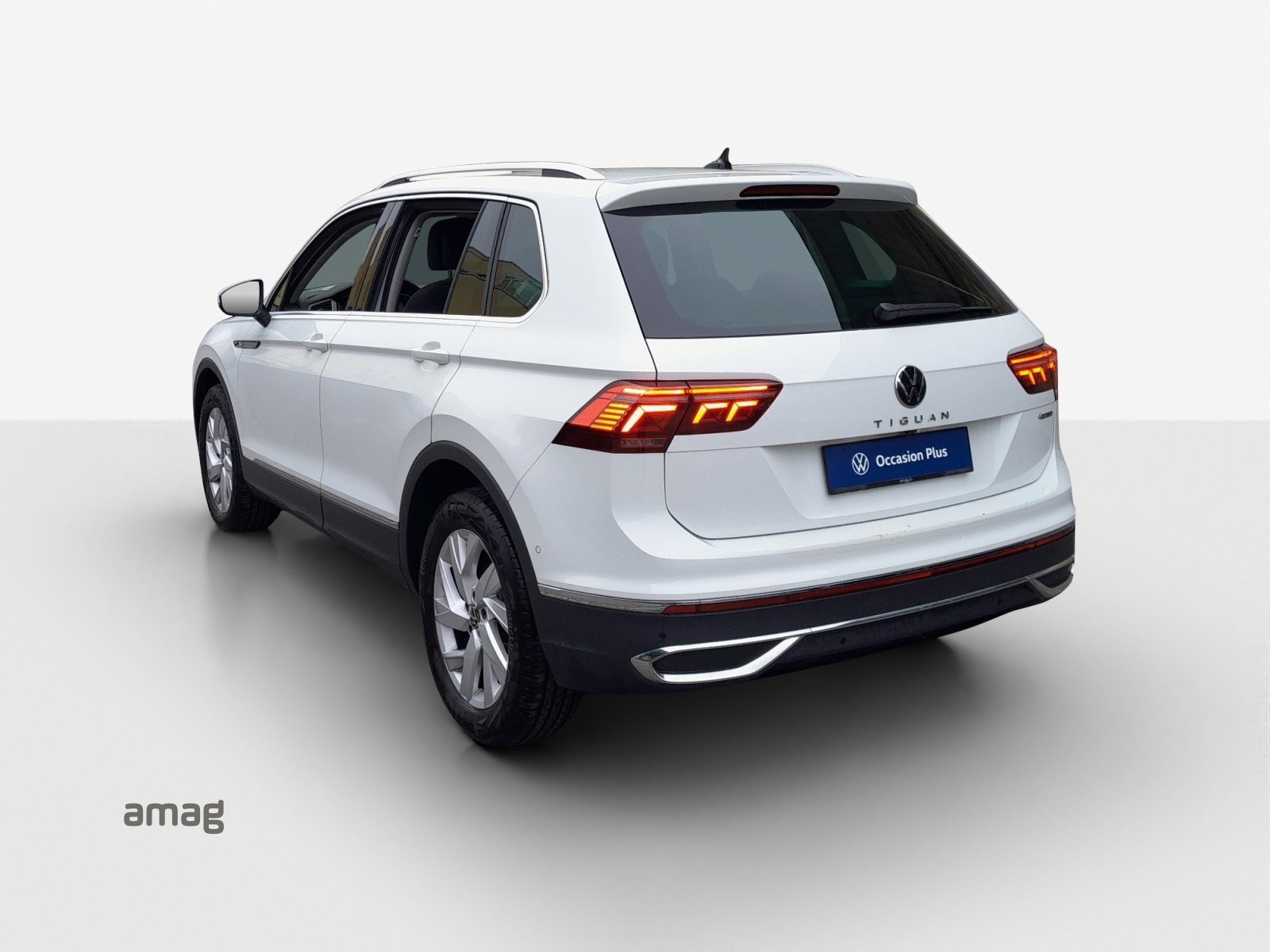 VW Tiguan Elegance, Diesel, Occasion / Gebraucht, Automatik - 3