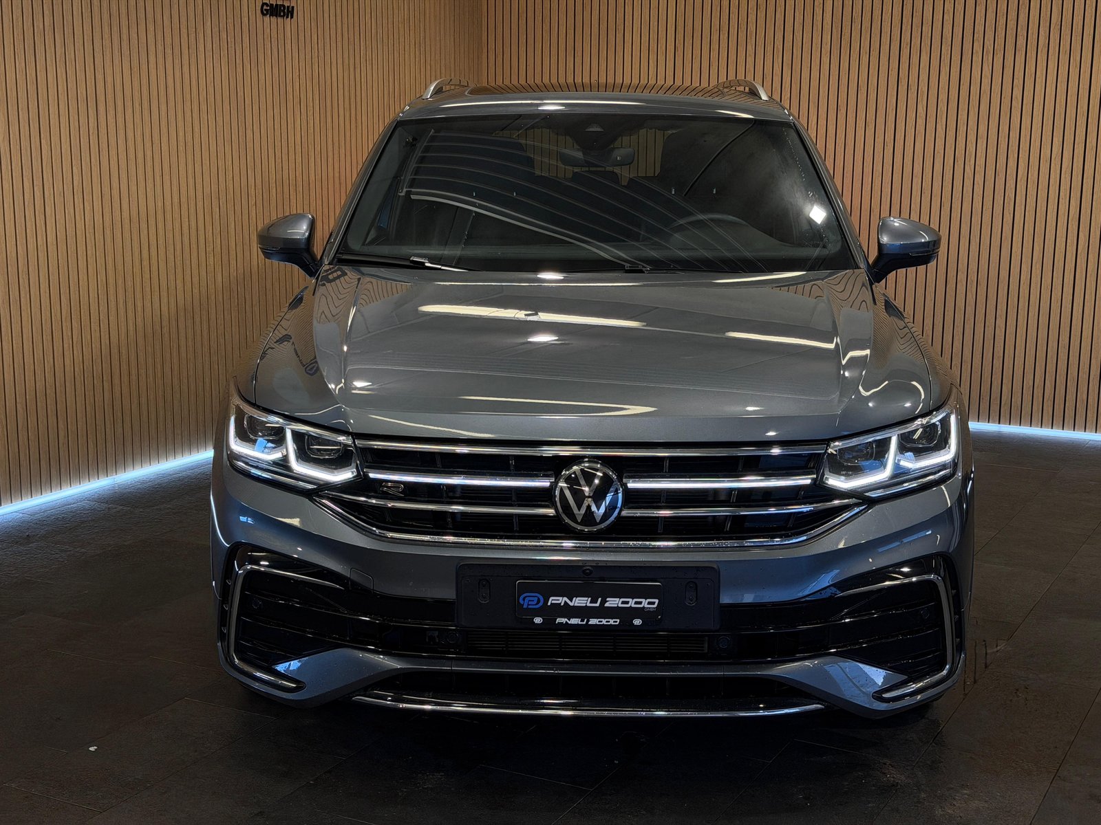 VW Tiguan Allspace 2.0 TDI SCR R-Line 4Motion DSG *7 Plätzer*