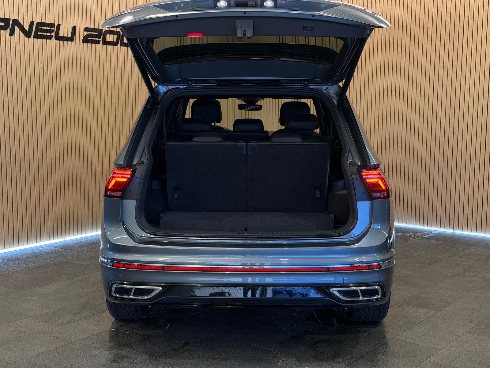 VW Tiguan Allspace 2.0 TDI SCR R-Line 4Motion DSG *7 Plätzer*, Diesel, Occasion / Utilisé, Automatique - 4