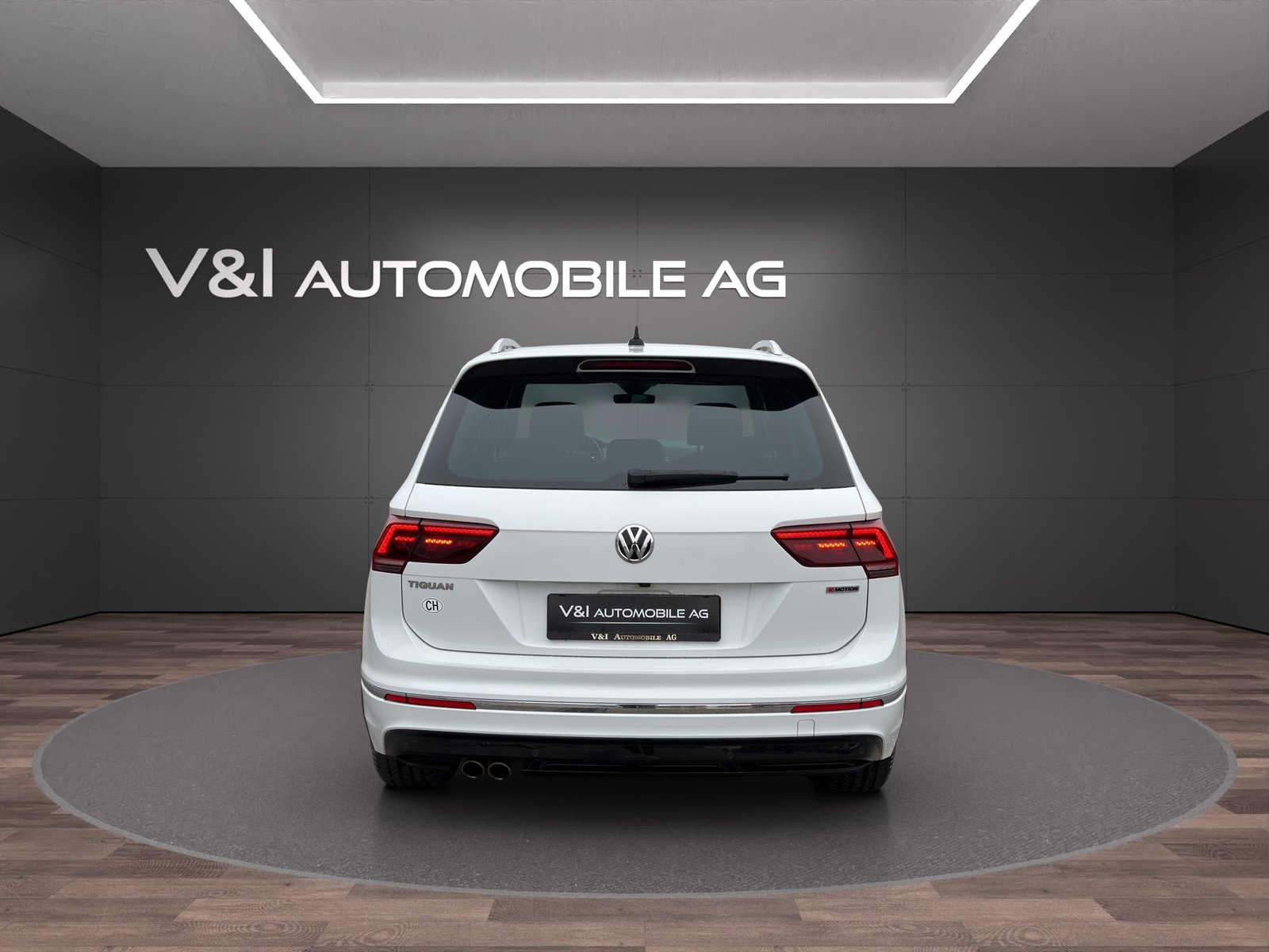 VW Tiguan 2.0TSI R-Line Highline 4Motion DSG, Essence, Occasion / Utilisé, Automatique - 6