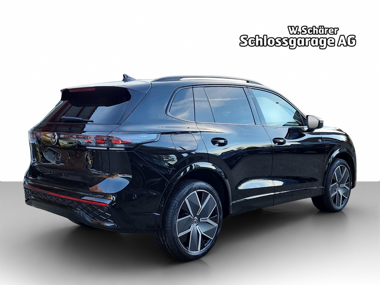 VW Tiguan R-Line, Benzin, Occasion / Gebraucht, Automatik - 6