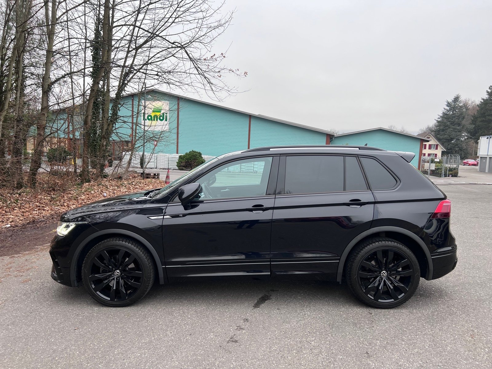 VW Tiguan 2.0 TDI SCR R-Line 4Motion DSG, Diesel, Occasioni / Usate, Automatico - 2