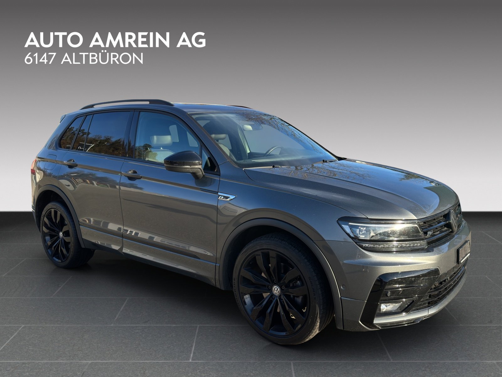 VW Tiguan 2.0TSI Highline 4Motion DSG, Petrol, Second hand / Used, Automatic - 2
