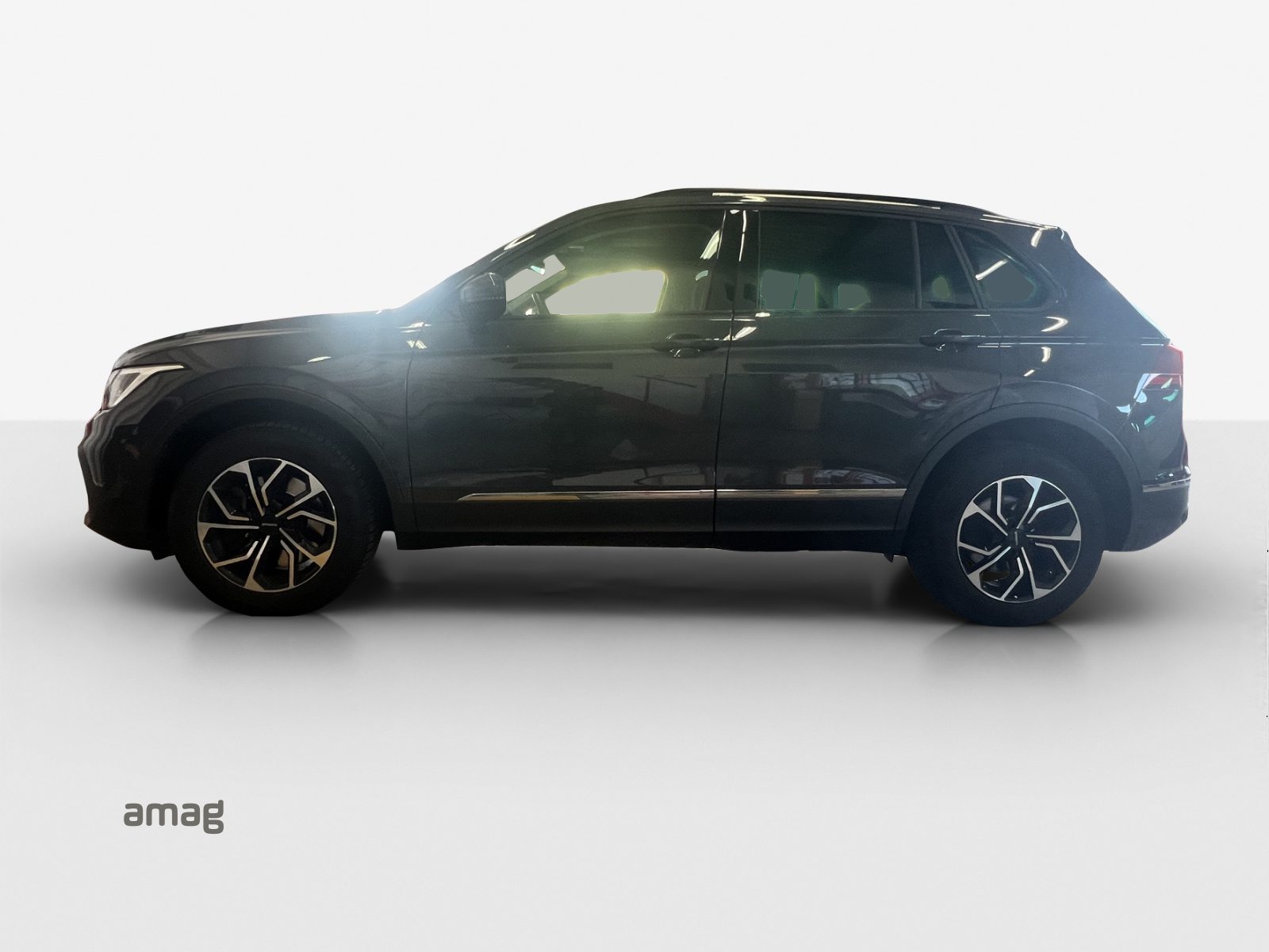 VW Tiguan Life, Benzina, Occasioni / Usate, Automatico - 2