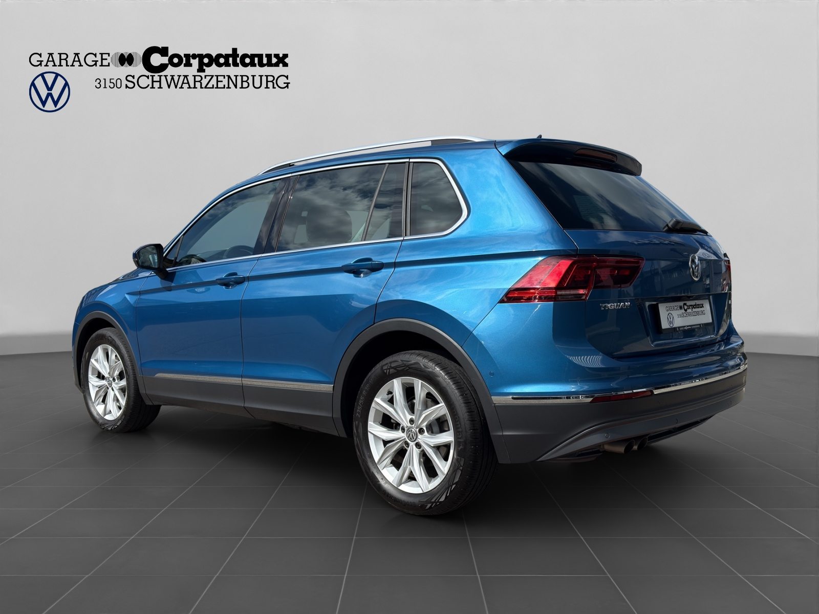 VW Tiguan Highline, Petrol, Second hand / Used, Automatic - 4