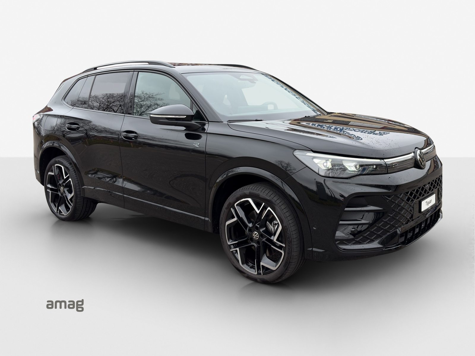 VW Tiguan R-Line, Diesel, Occasion / Gebraucht, Automatik - 6