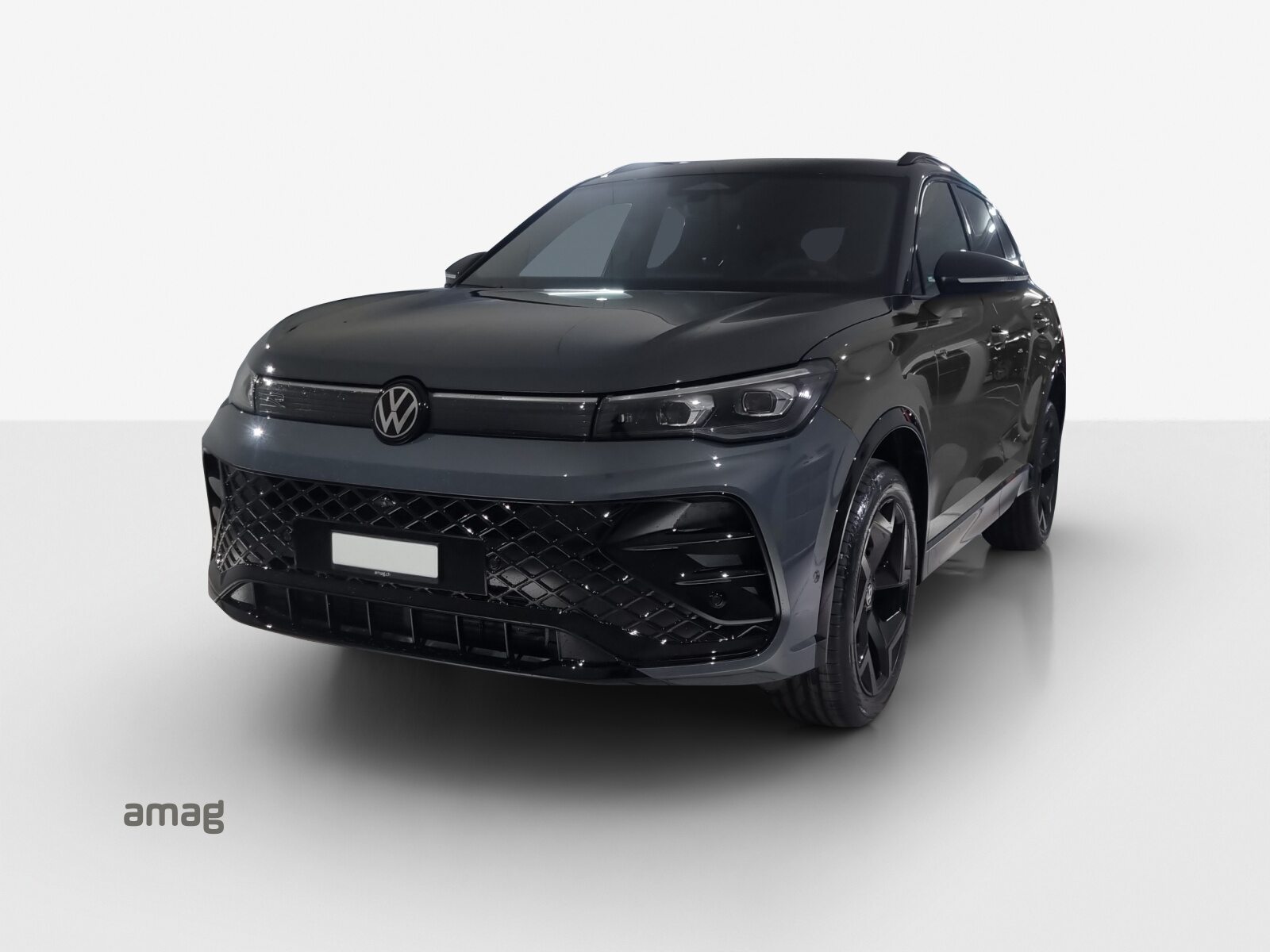 VW Tiguan R-Line