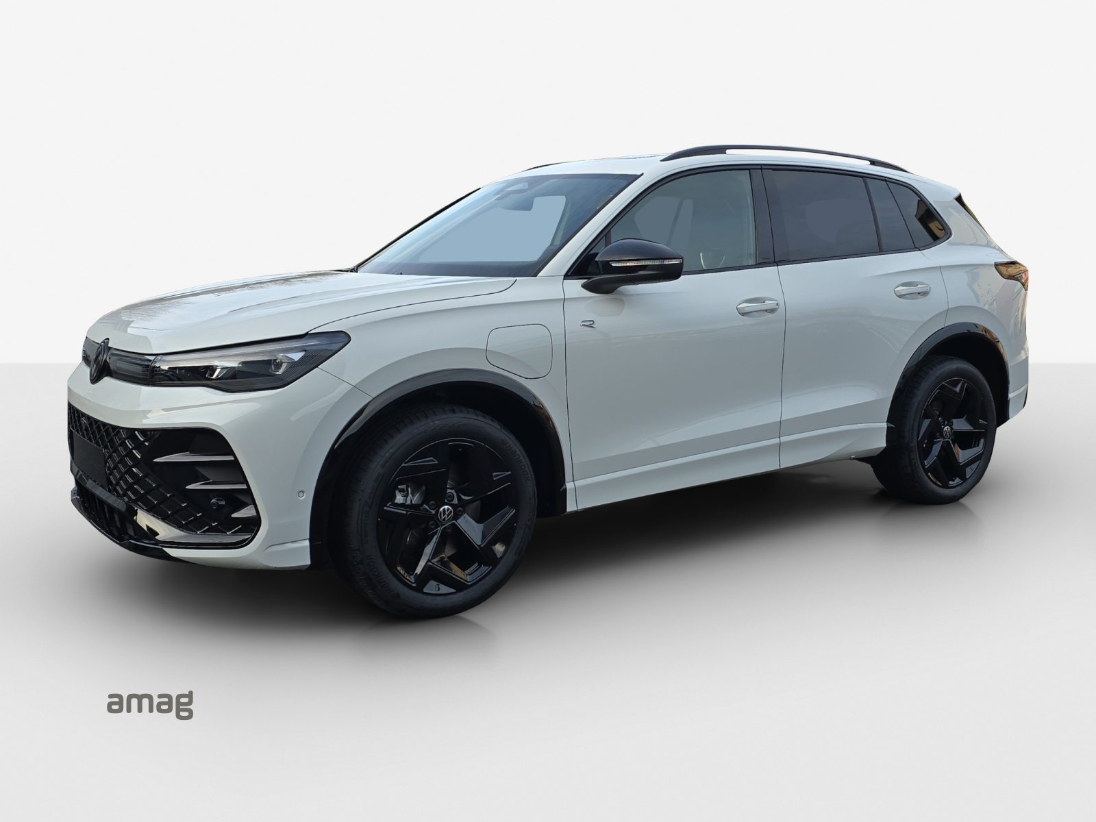 VW Tiguan R-Line