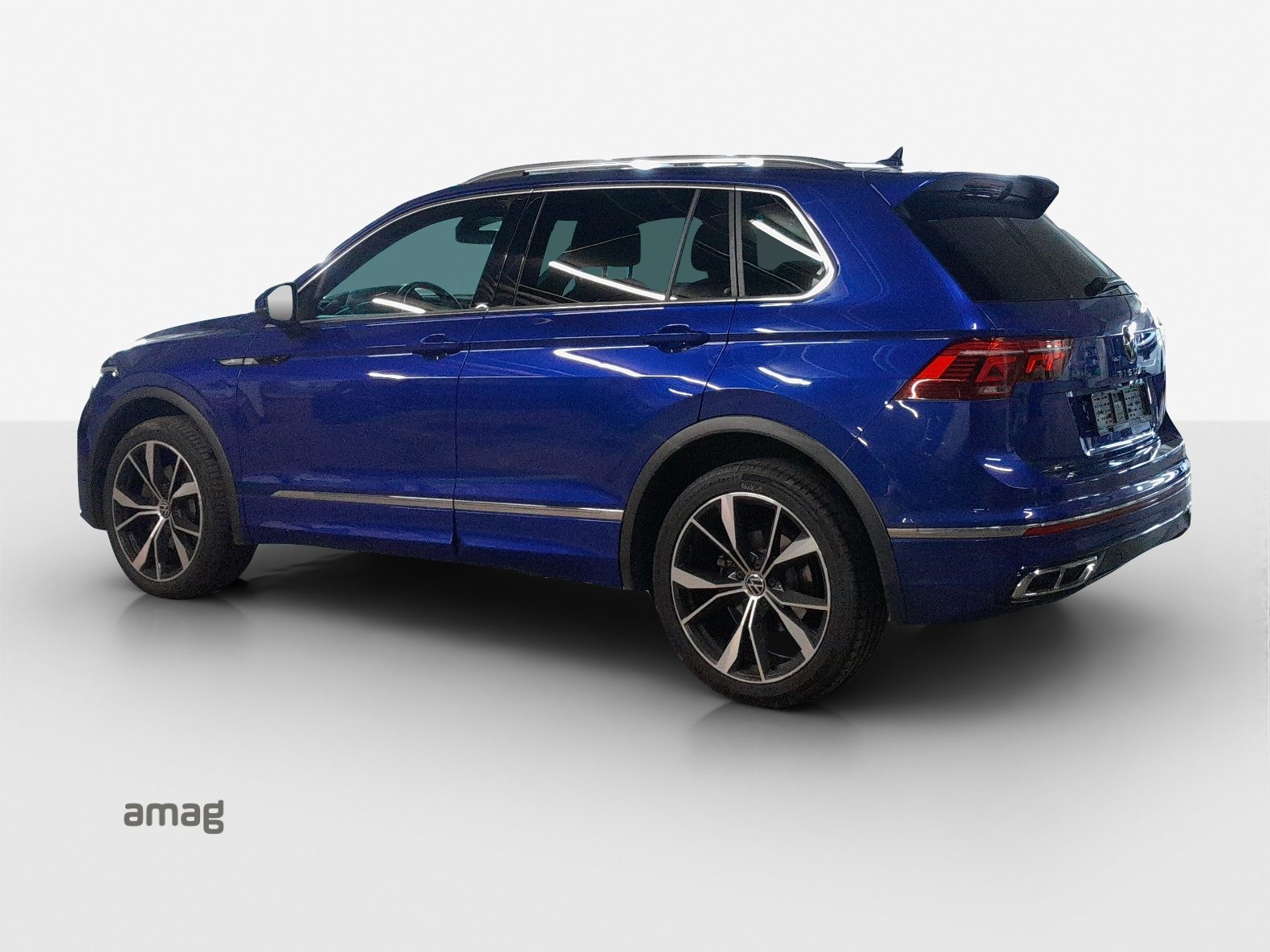VW Tiguan R-Line, Benzina, Occasioni / Usate, Automatico - 2