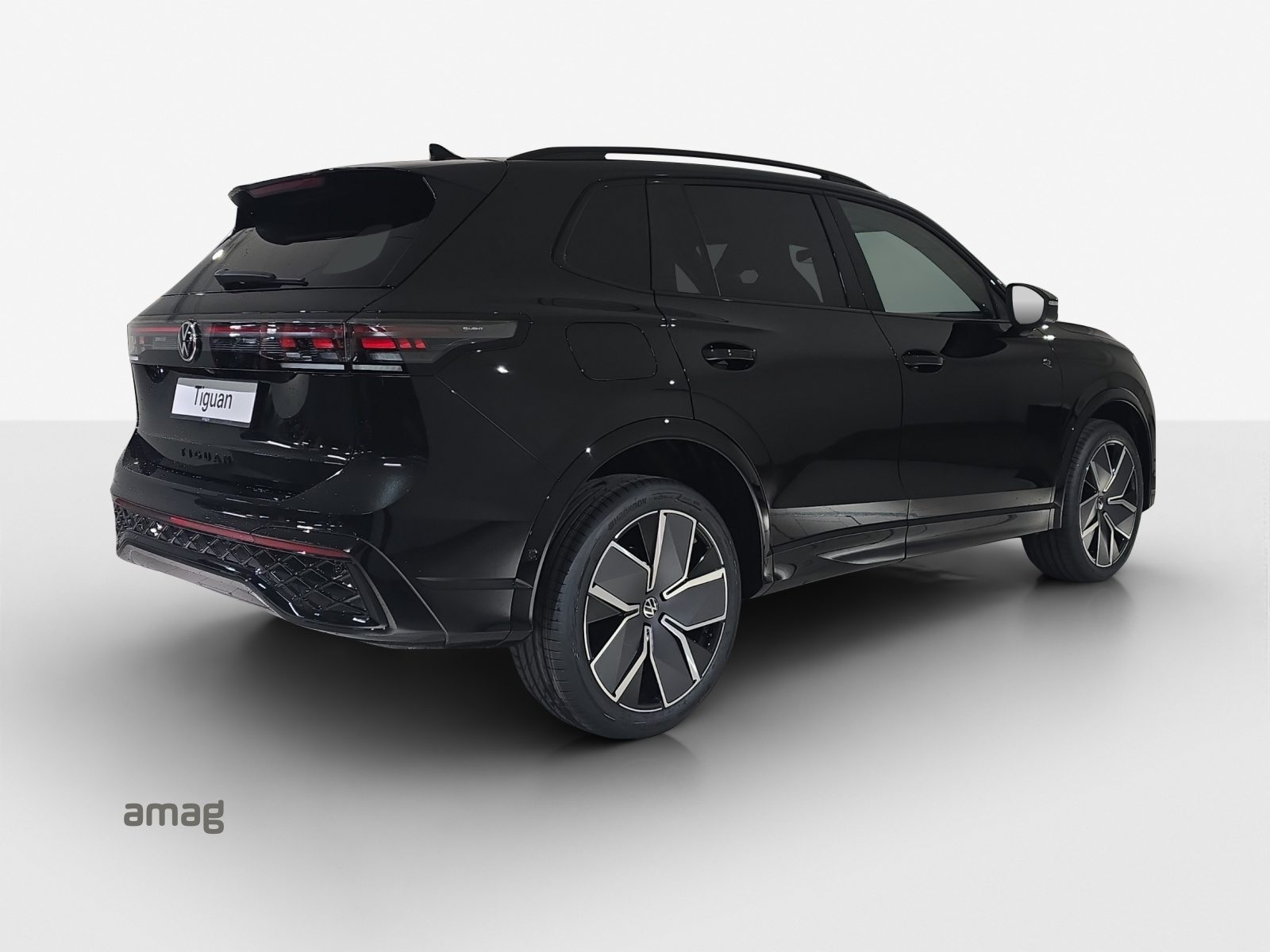 VW Tiguan R-Line, Benzina, Occasioni / Usate, Automatico - 5