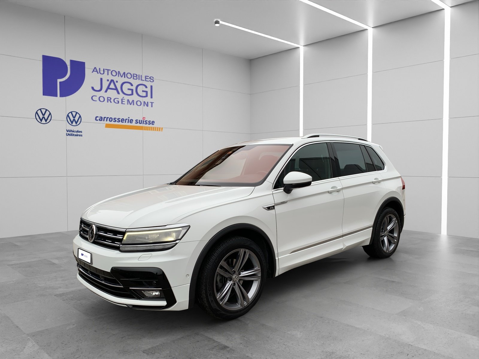 VW Tiguan 2.0TDI High 4M, Diesel, Occasion / Gebraucht, Automatik - 2