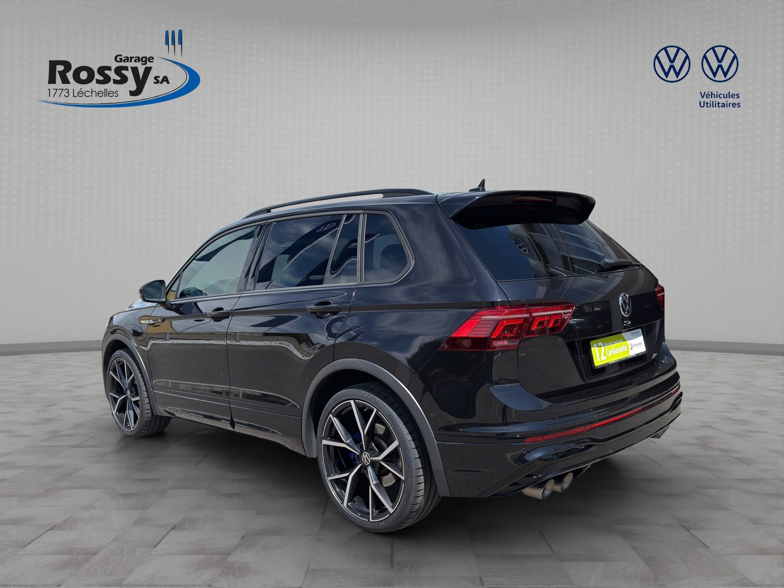 VW Tiguan 2.0TSI R 4Motion DSG, Benzin, Occasion / Gebraucht, Automatik - 4