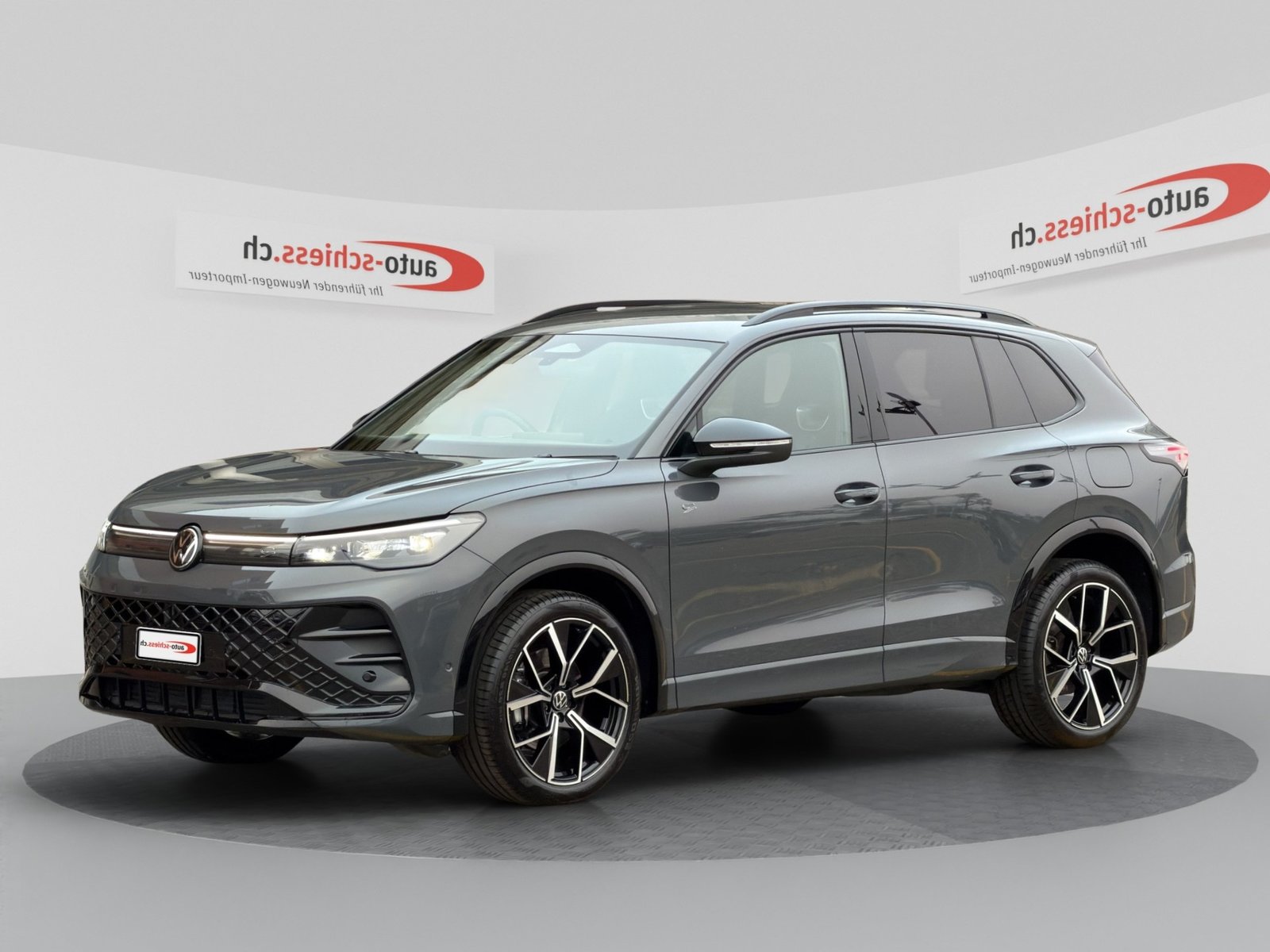 VW Tiguan 2.0 TDI SCR R-Line Black Style 4Motion DSG, Diesel, Occasion / Utilisé, Automatique - 3