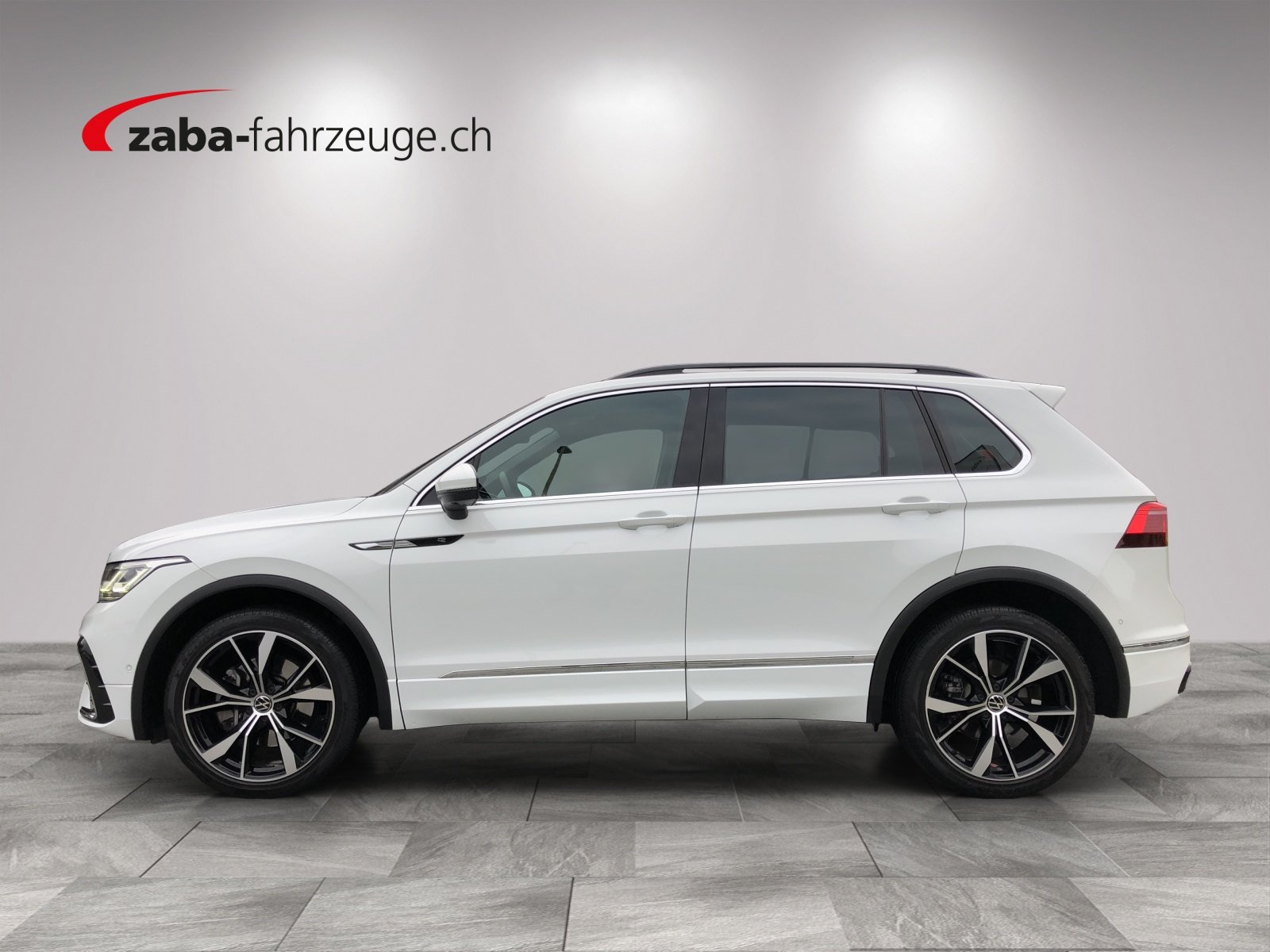 VW Tiguan 2.0TSI R-Line 4Motion DSG, Benzin, Occasion / Gebraucht, Automatik - 2